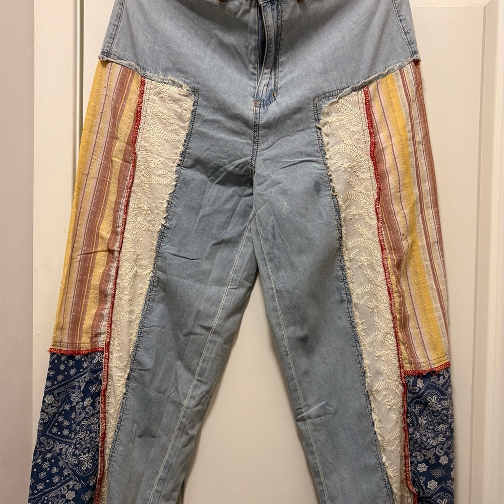 POL Light Wash Denim Jeans with Red Stitching.Bandana and lace patchwork.